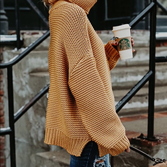 Yellow turtleneck sweater - Picture 4 of 8